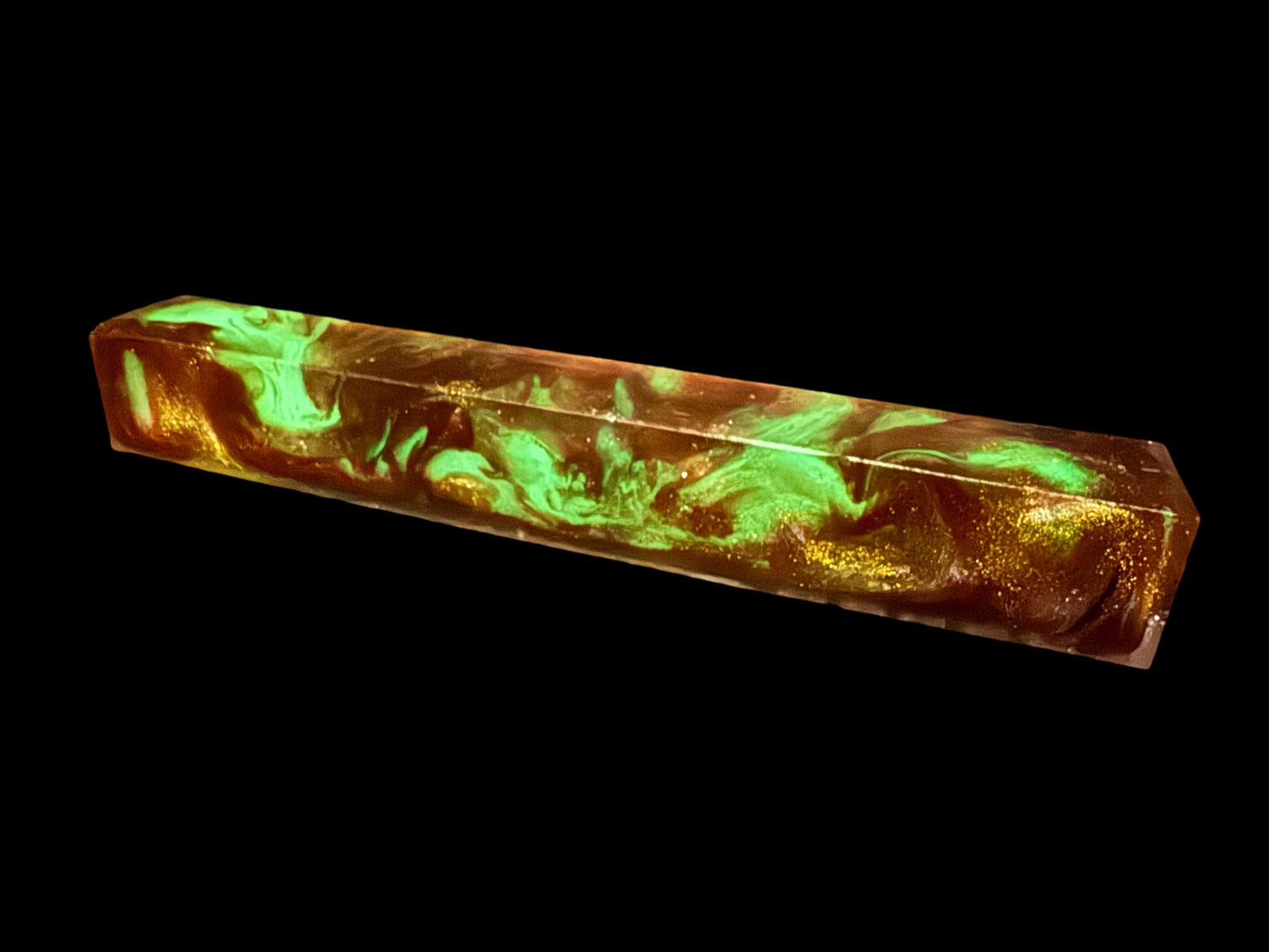 TRANSPARENT Pen Turning Blank, Alumilite Resin, Glow in the Dark, Dragons Blood